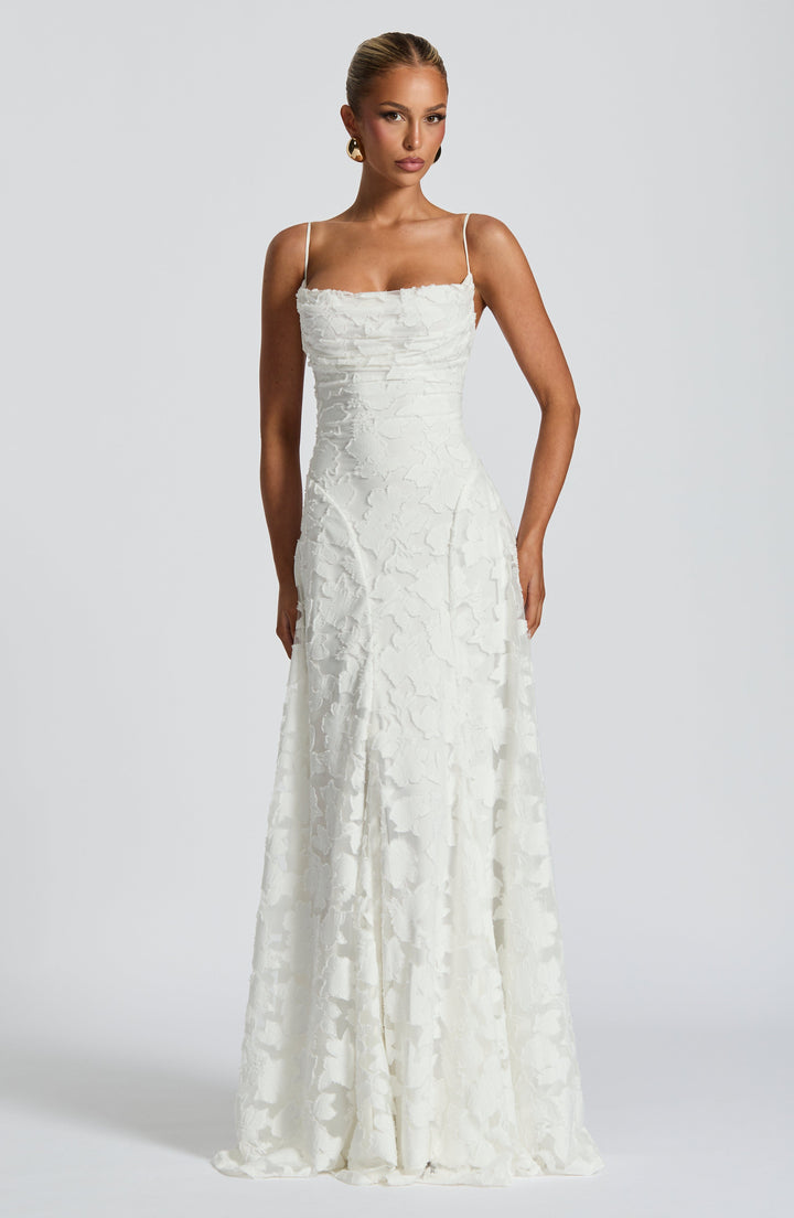 Clara™ | Timeless, Elegant Maxi Dress